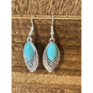 Boho Vintage Chic Southwestern Dangle Wire Earrings, Turquoise Stone, Gift Box